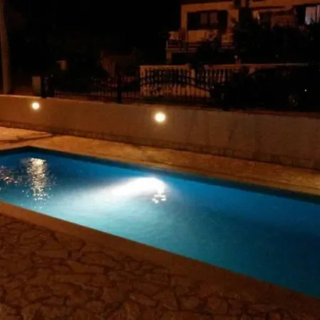 Pool Apartments Novi Vinodolski