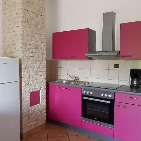 Pool Apartments Novi Vinodolski アパート