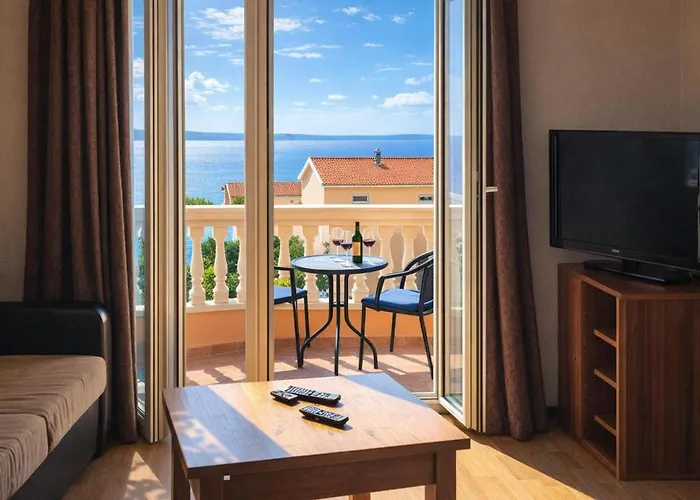 Pool Apartmán Novi Vinodolski