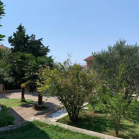 아파트 Pool Apartments Novi Vinodolski