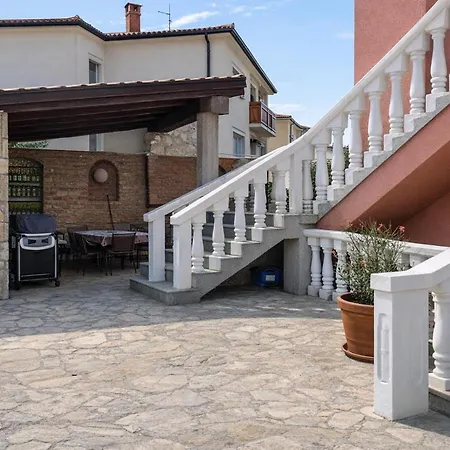 Pool Apartments Novi Vinodolski