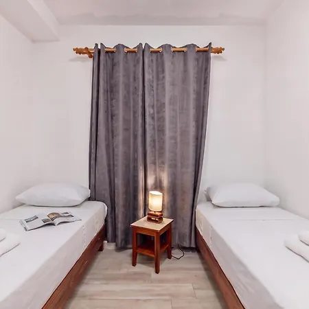 Pool Appartement Novi Vinodolski